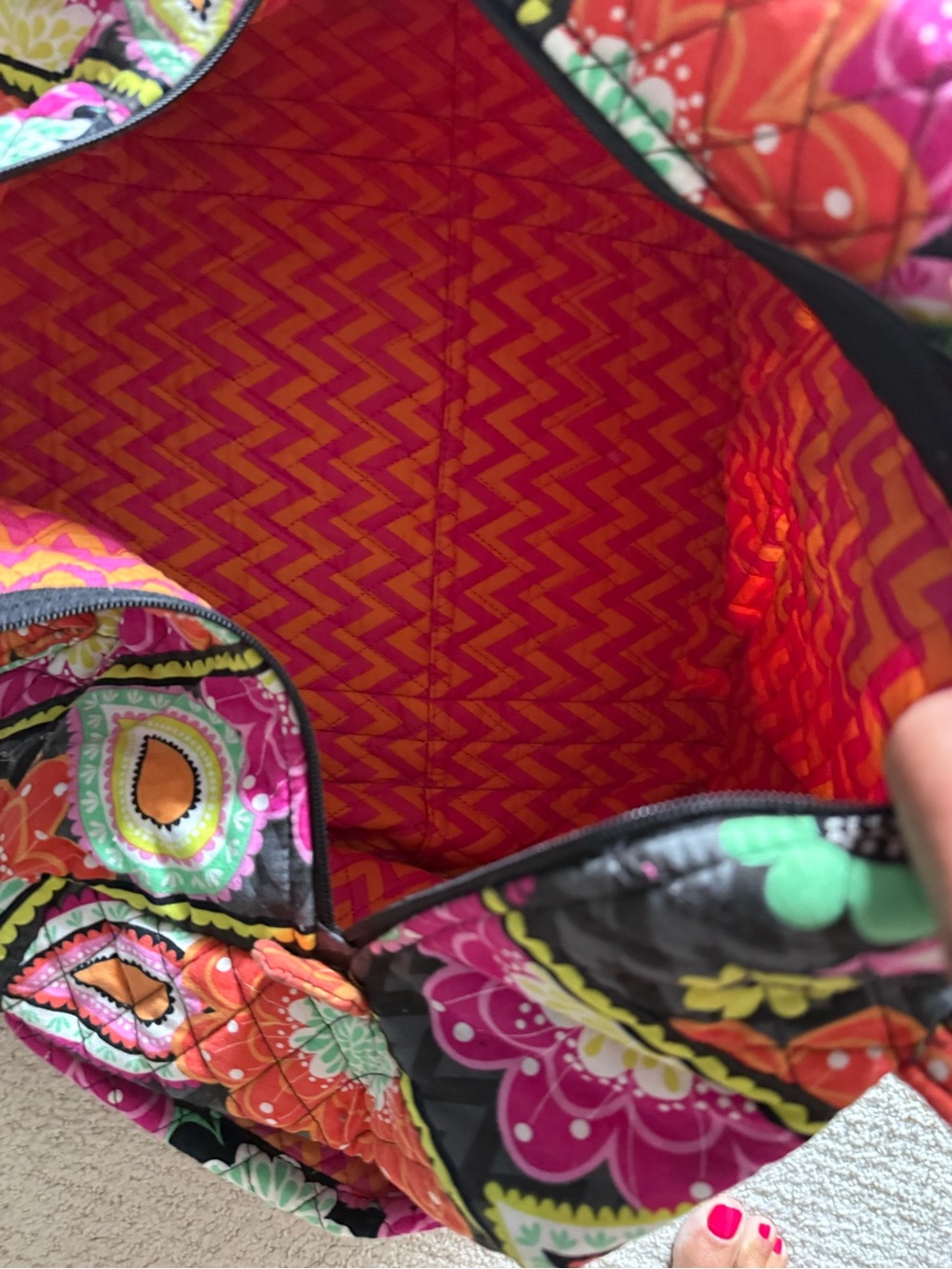 Vera Bradley small duffel in Ziggy Zinnia - Picture 3 of 4